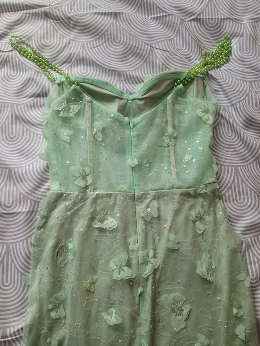 Rochie elegantă pentru evenimente