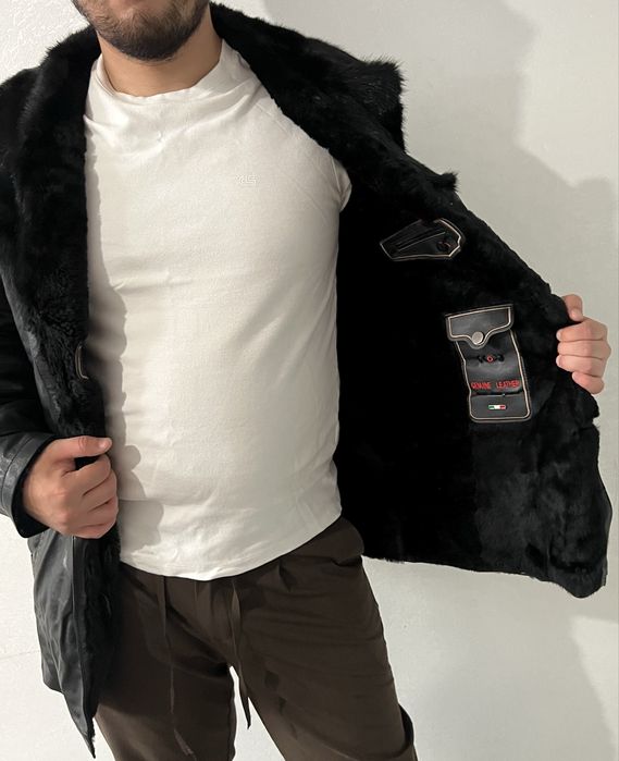 Продам кожанную дубленку