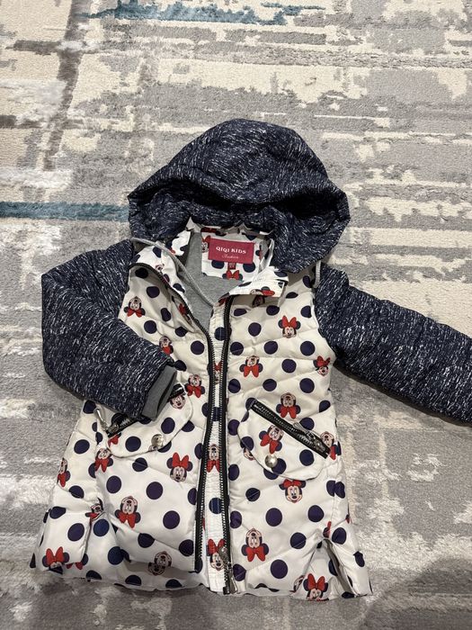 Куртки на девочку