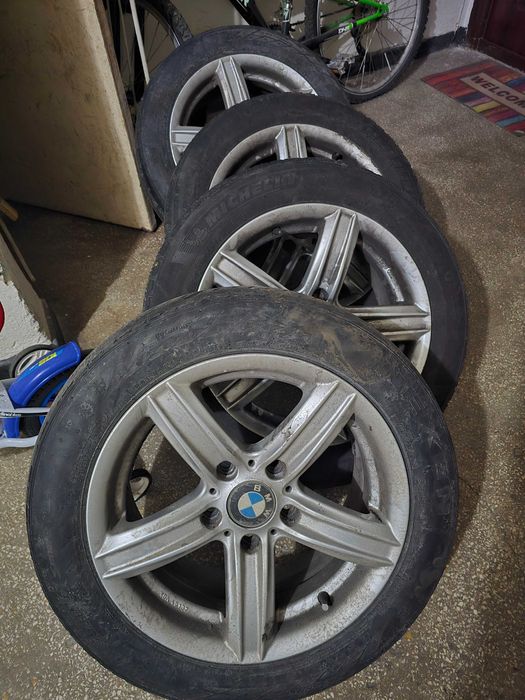Se vand jante de bmw