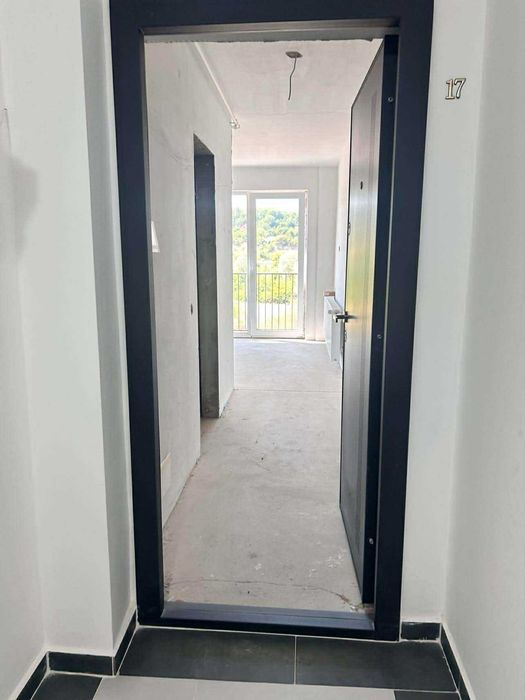 Vând sau schimb apartament nou, situat la etajul 1, Ludus