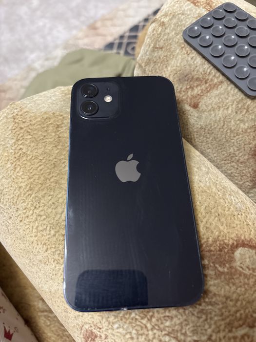 Iphone 12 ,82акк