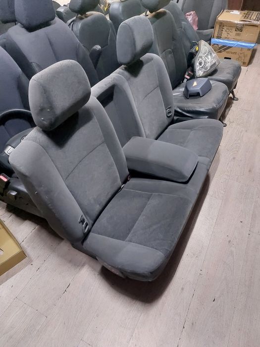 Сиденья Эстима 30