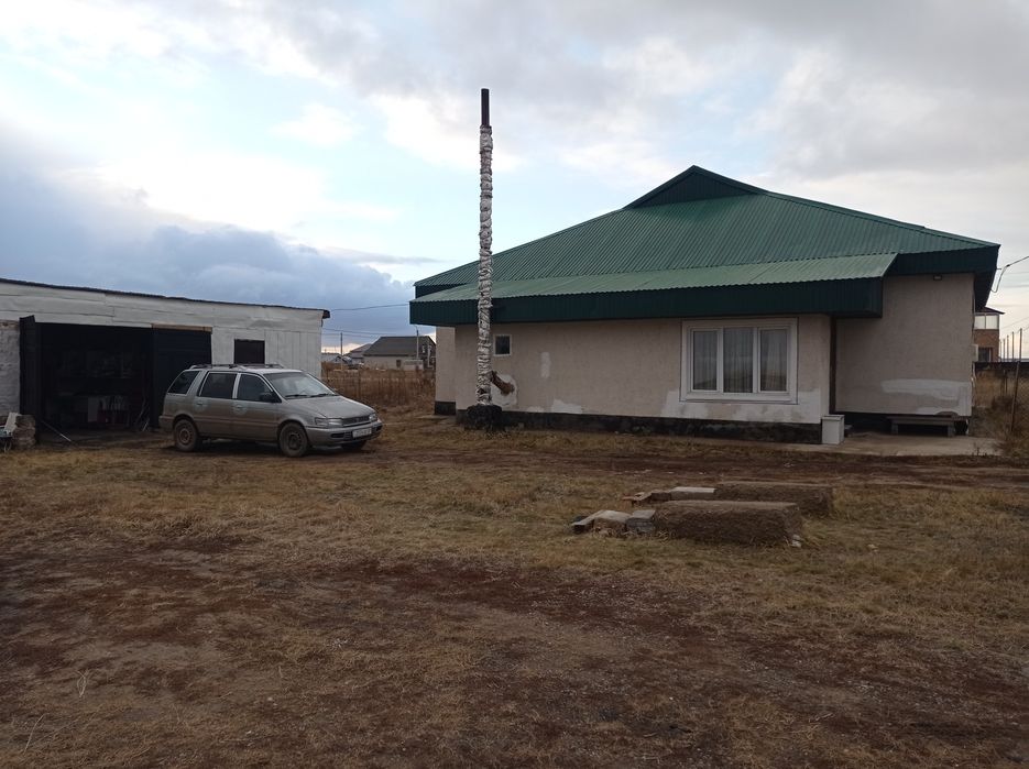 Частный дом в село Каражар срочно продается