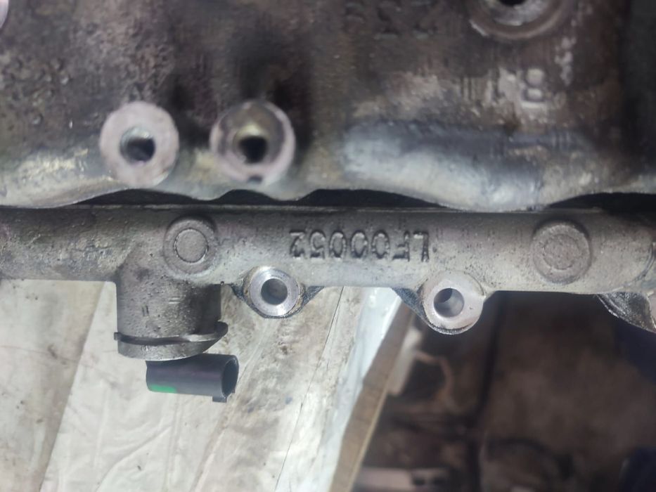 Galerie admisie stanga 3.0 cdi om642 Lf00052 Mercedes-Benz ML W164 [2