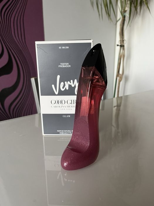 Carolina Herrera VERY GOOD GIRL GLAM