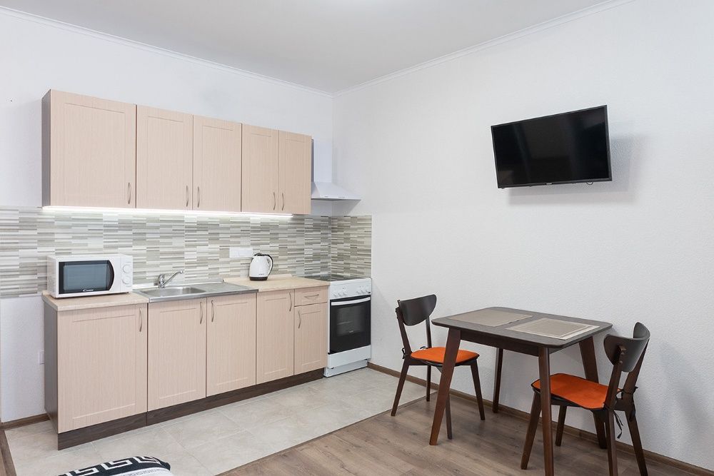 Сдам квартиру посуточно в аренду левый берег однокомнатная