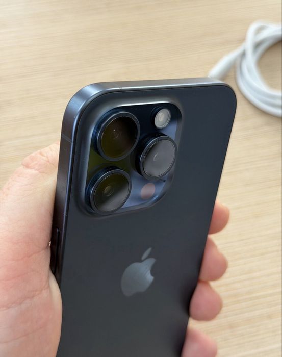 iPhone 15 PRO , ACEEPT Schimb