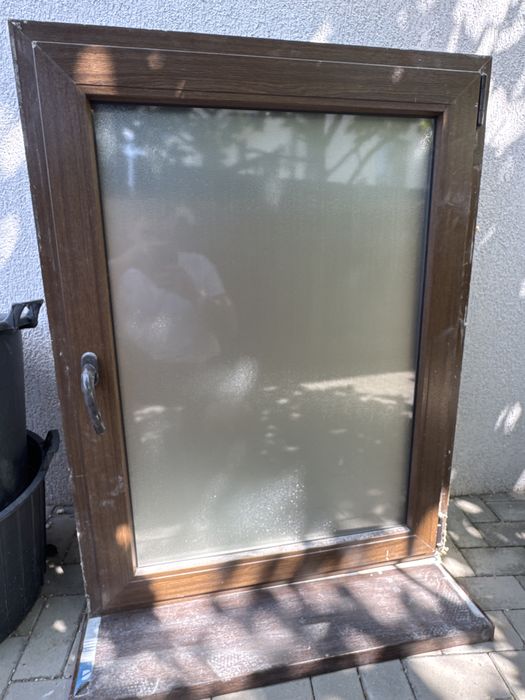 Geam Termopan Stejar Inchis Rehau 88x116