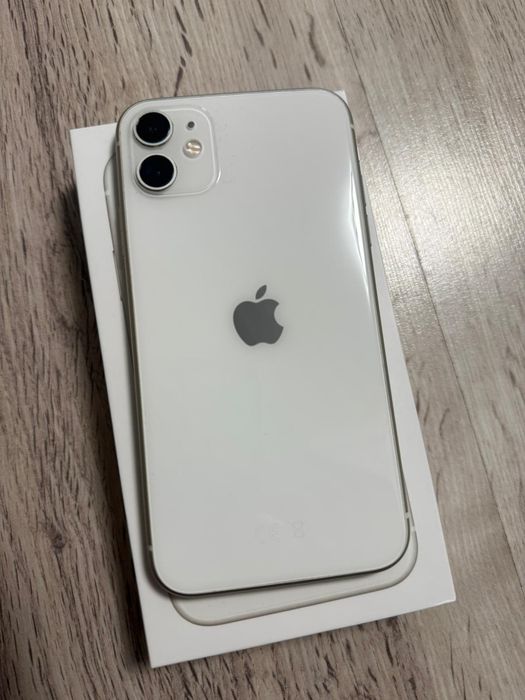 Vand Sau Schimb IPhone 11 White 64Gb Neverlocked