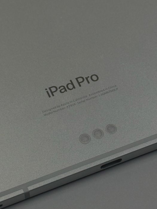 Продам Ipad PRO M4 1 Tb