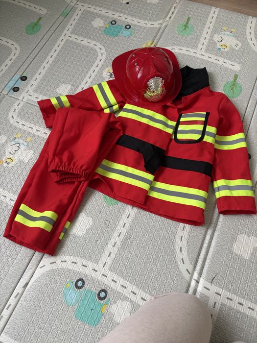 Костюм на пожарникар за момче 5-6 г
