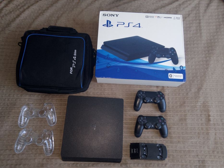 Продам play station 4slim