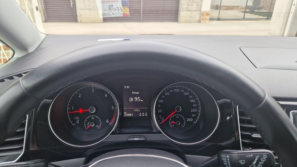 Volkswagen golf VII Sportsvan 2014  1.6 tdi