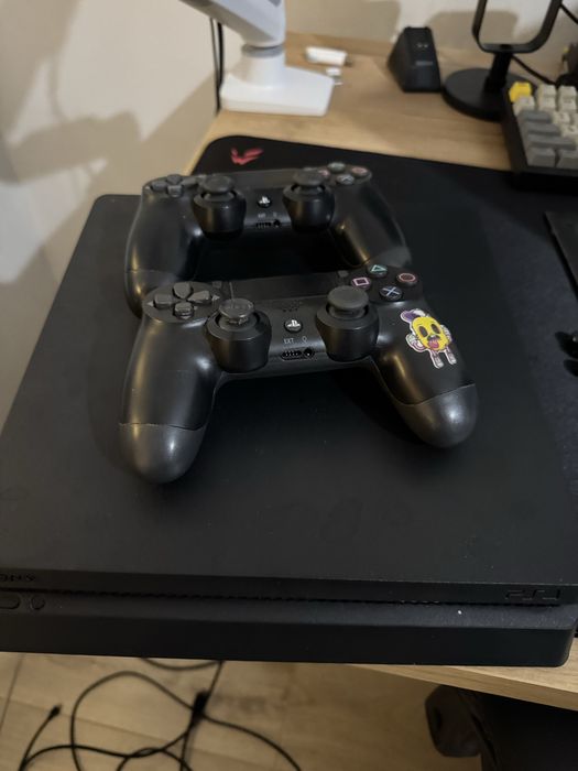 Sony playstation 4 slim 1tb cuh 2216b