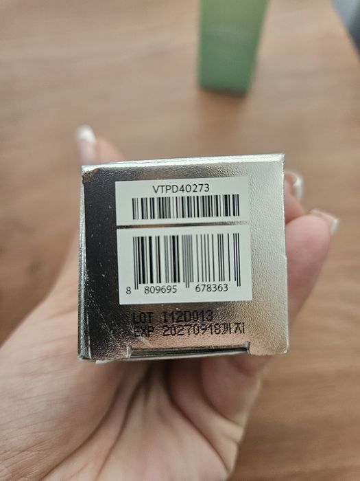 VT Cosmetics Reedle Shot 100 и Purito Centella Serum Unscented