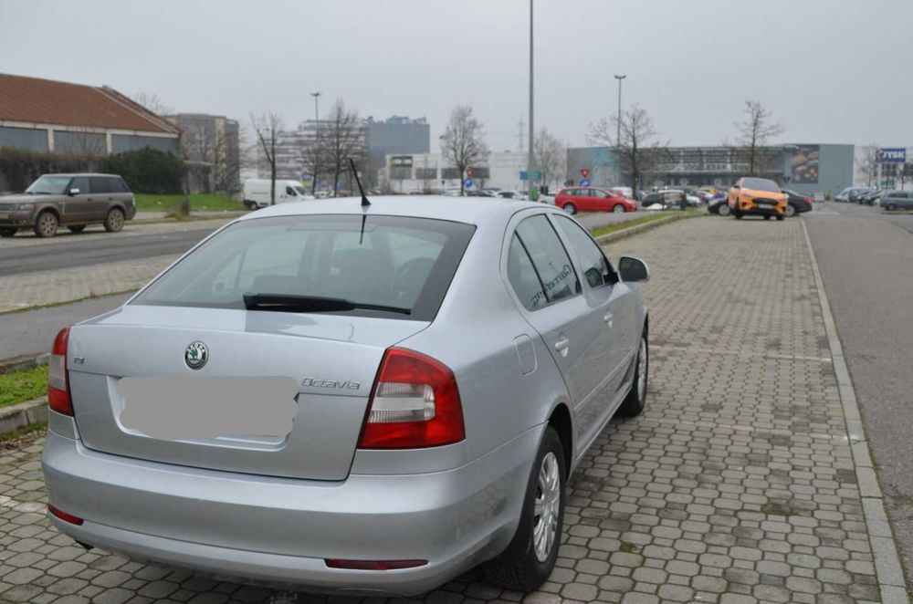 Skoda Octavia 1.6 TDI 105 CP • 2011 • Unic proprietar • 296.000 km