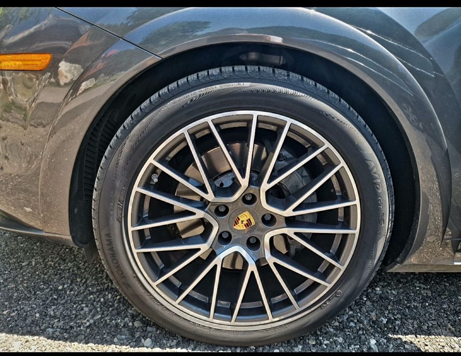 Se vinde Porche Cayenne S