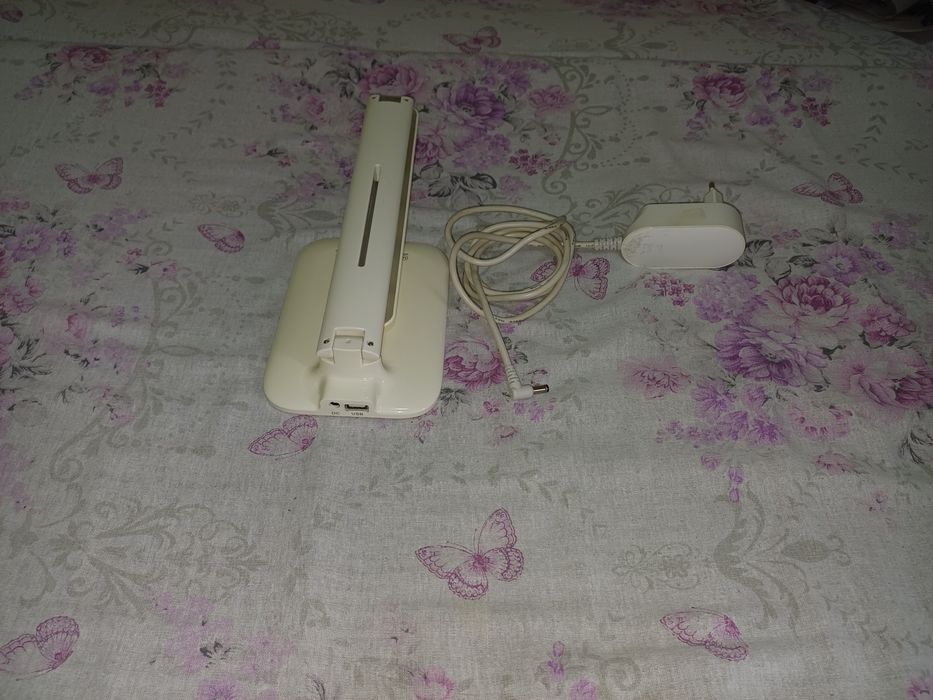 Lampa de birou cu priza