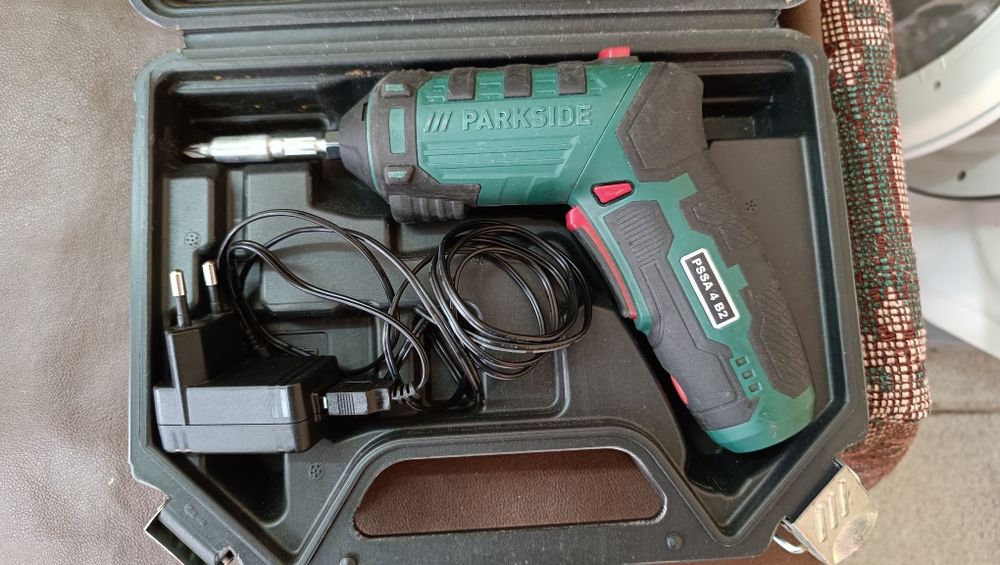 Прободен махален трион bosch