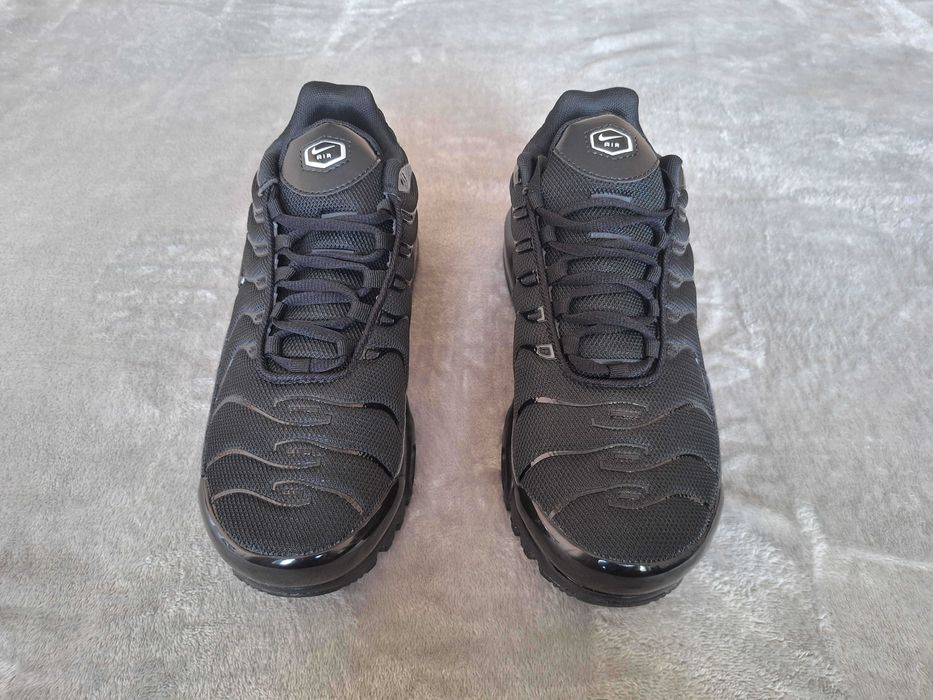 Nike Air Max Plus Triple Black