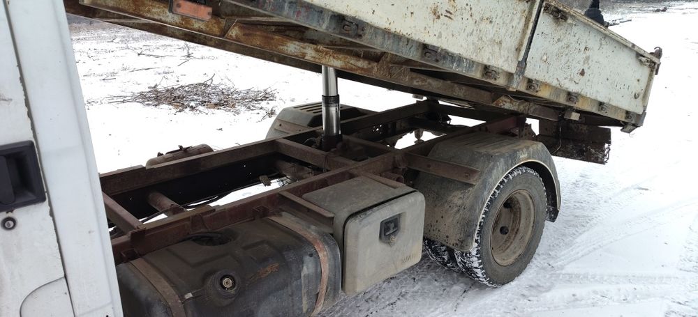 Iveco 35 c12 , basculabil