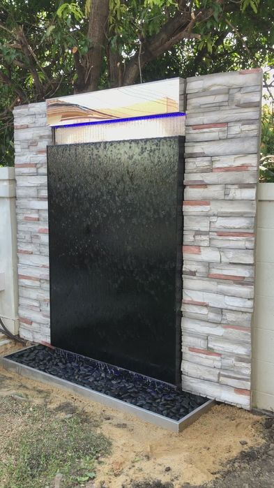 Фонтаны, водопады, пруды