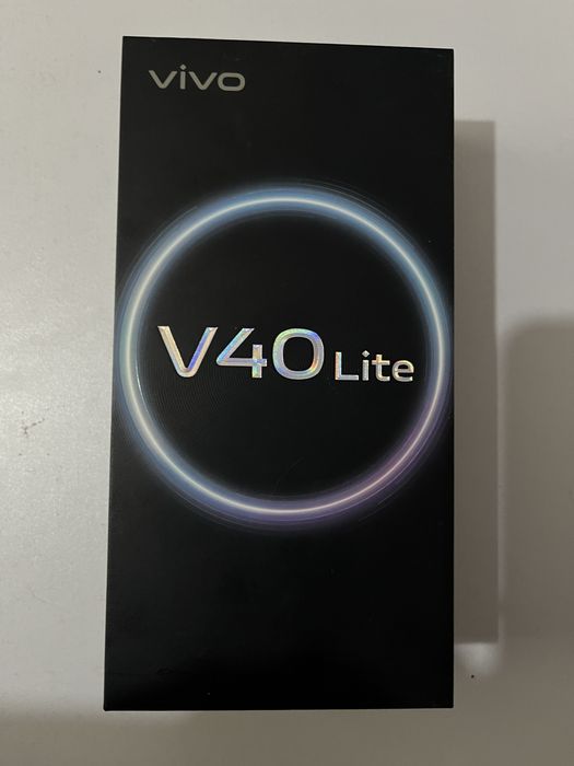 Продам телефон vivo40 lite