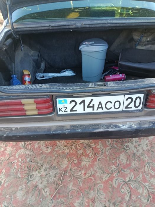 Продам Мерседес бенс 190