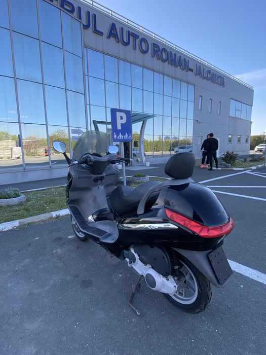 Scuter Piaggio 200 x8