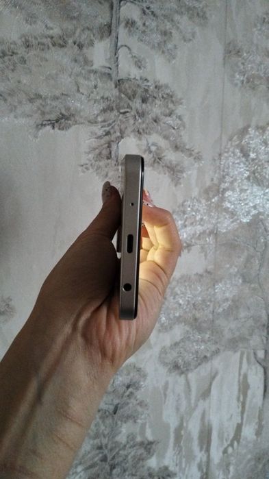 продам телефон редми а5