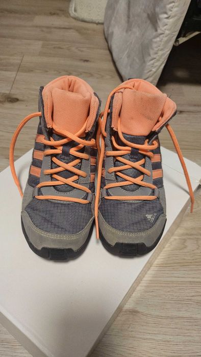 Детски зимни обувки адидас