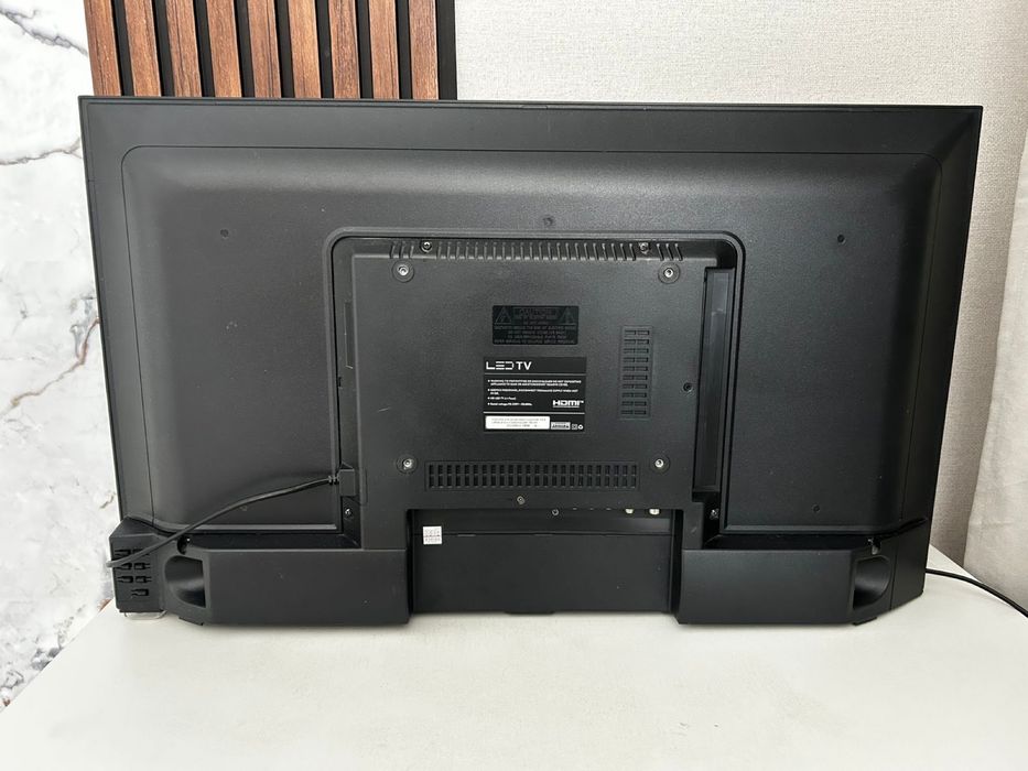 Продам телевизор в идеальном состояние!