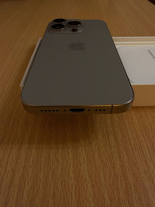 iPhone 15 Pro 256GB 85%