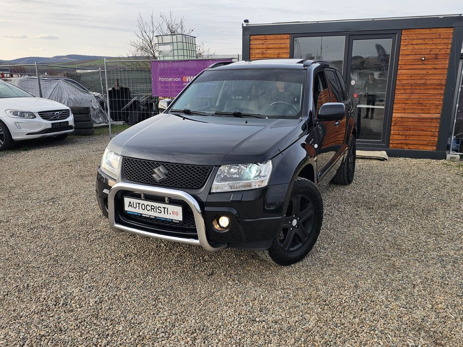 Suzuki grand vitara,2.0Benzina,Reductor Clima,Navigație, Posibil Rate*