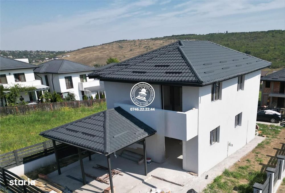 Vila  de vanzare  Rediu,