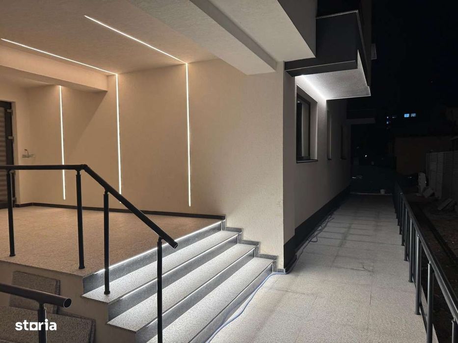 Apartament 3 camere decomandat/nou/ metrou 1Mai