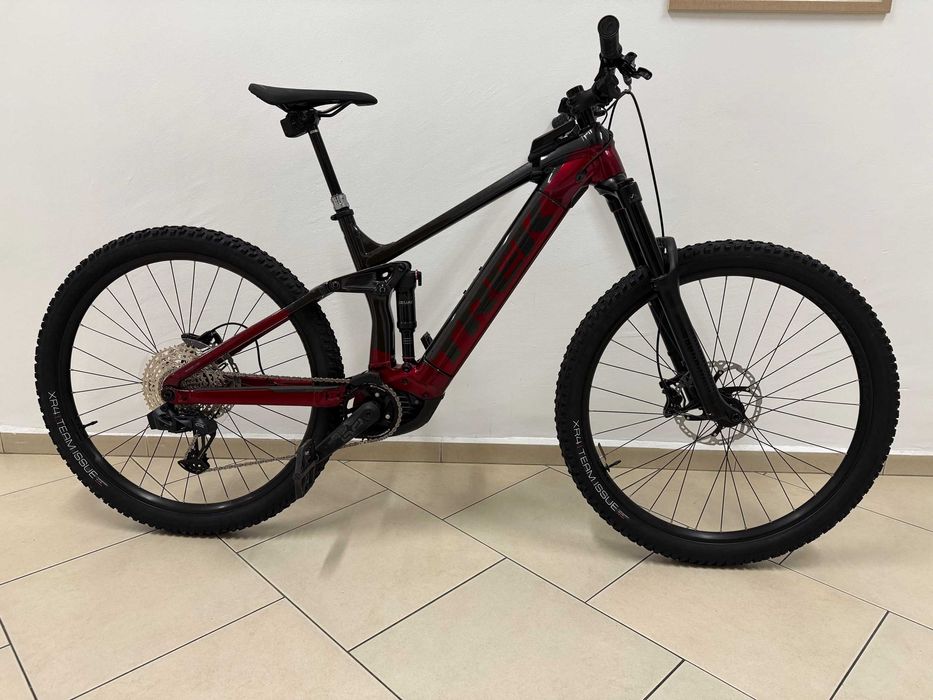 Продавам електрически байк TREK Rail 7 размер L, нови компоненти...