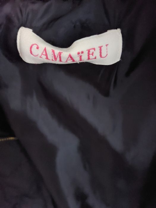 Geaca Camaieu neagra lunga fas trebuie schimbat fermoarul marimea S