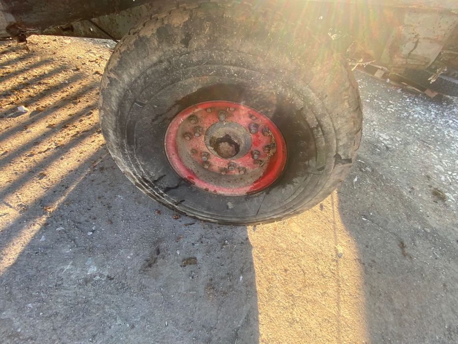 Remorca mica dupa tractor 4 tone