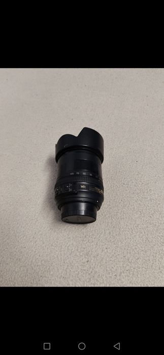 Nikon D5100  cu obiective, doua încărcătoare și 3 acumulatori