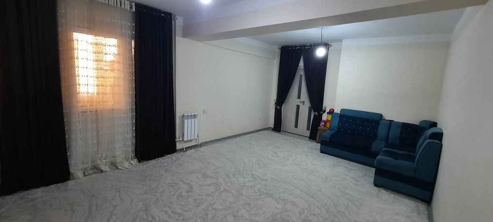 Квартира сотилади. 3 хонали 2-этаж.