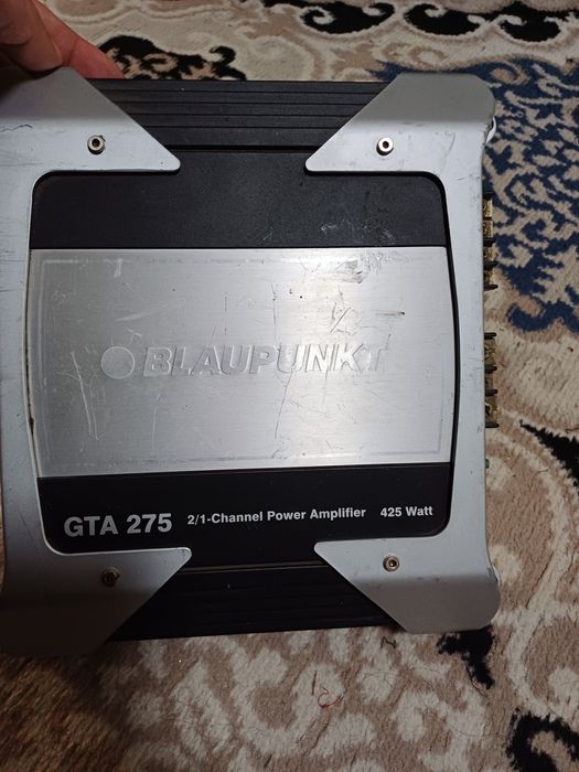 Koreyskiy usilitel BLAUPUNKT GTA 275 425 Watt