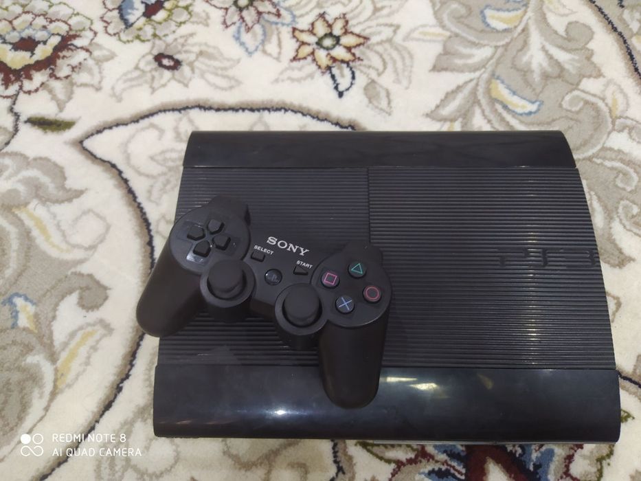 Playstation 3 super silim ps3