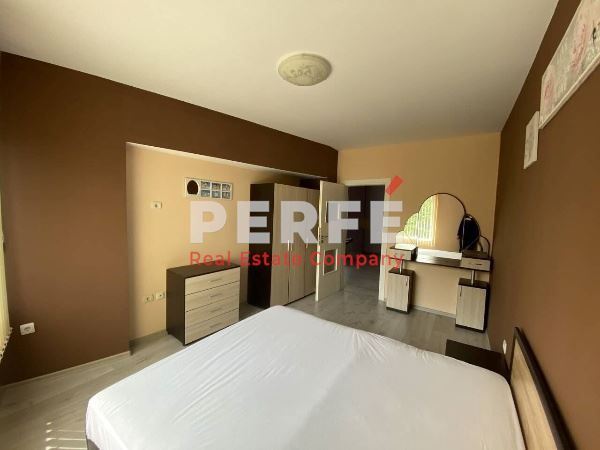 Дава се под наем Тристаен апартамент в Бургас, Сарафово - 96 кв.м за 612 € - Снимка #4