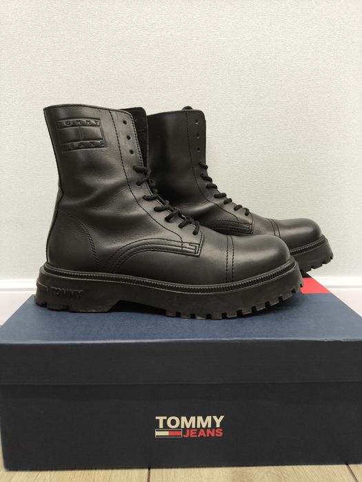 Ботинки Tommy Hilfiger 40 размер