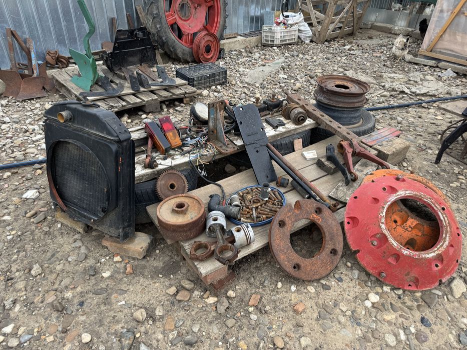 Piese tractor 445