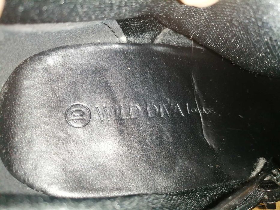 № 41 дамски ботуши с висок ток и връзки WILD DIVA