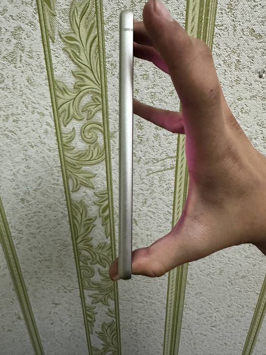 Samsung s21 fe sotiladi