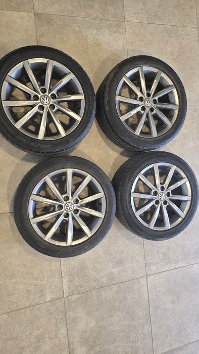Set jante/roti originale Volkswagen Polo 215/45/R16 vara